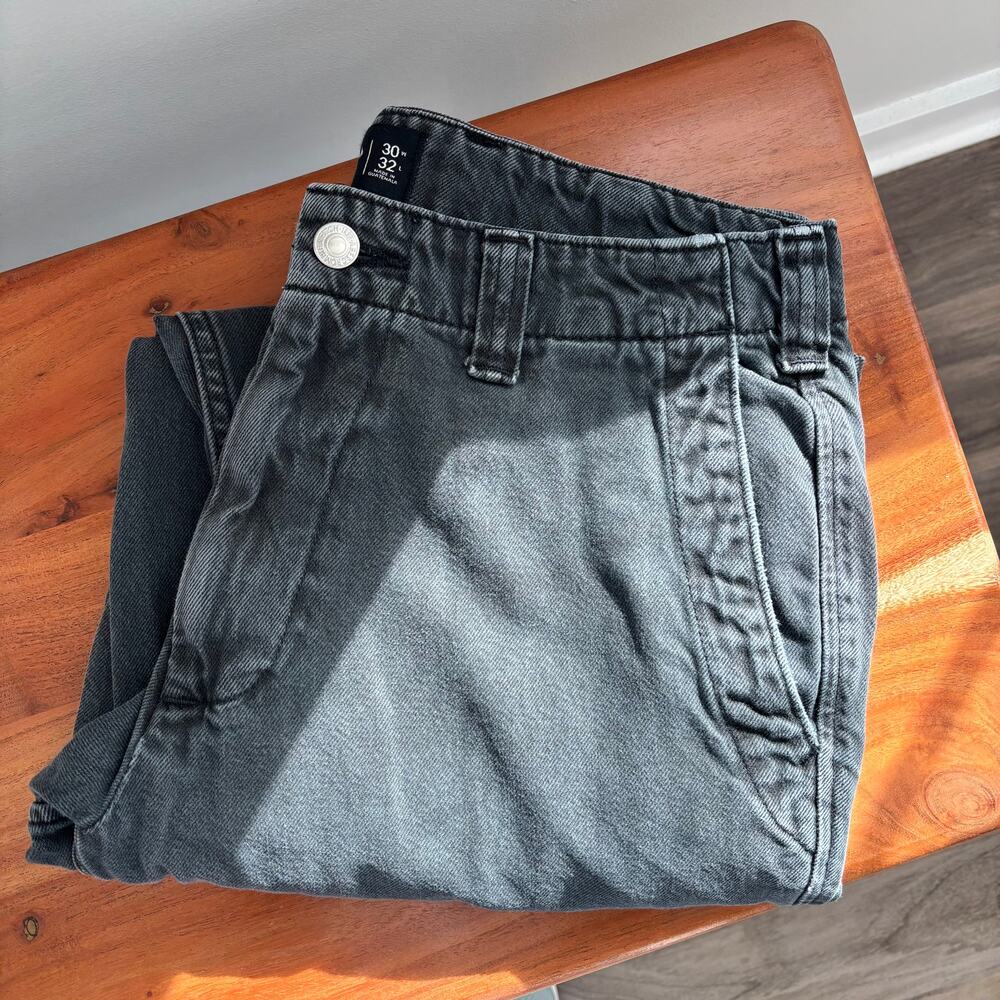 Abercrombie & Fitch Men's Lightweight Loose Fit Jeans Dark‎ Wash Denim 30 x 32